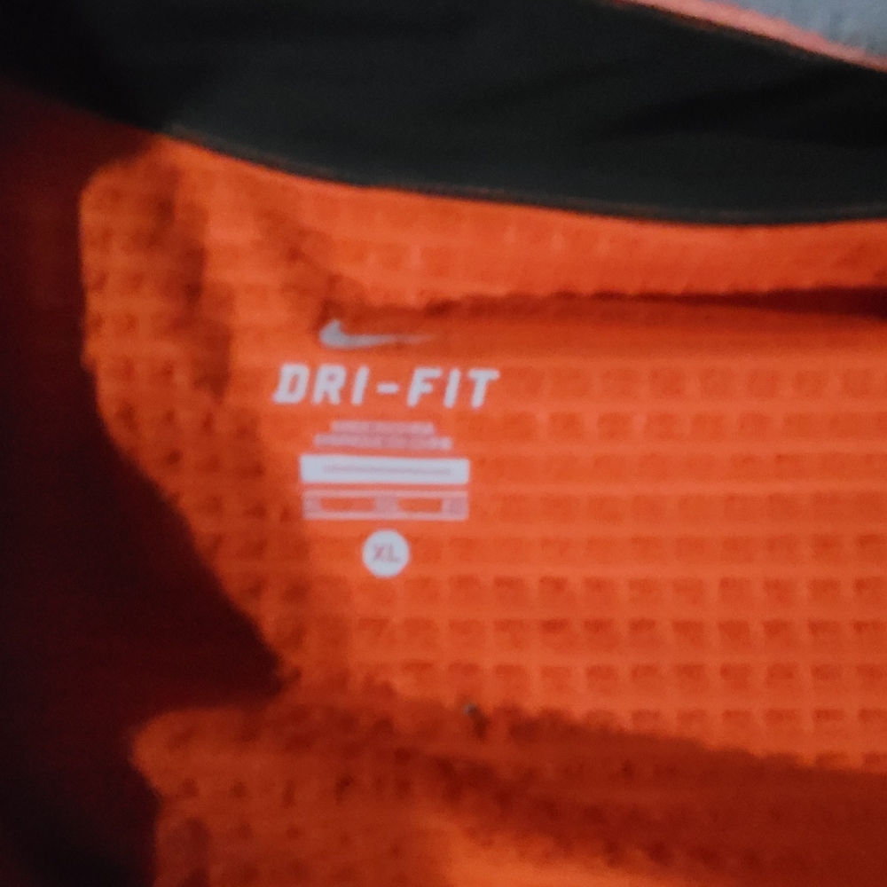 Running Jacket - image 2